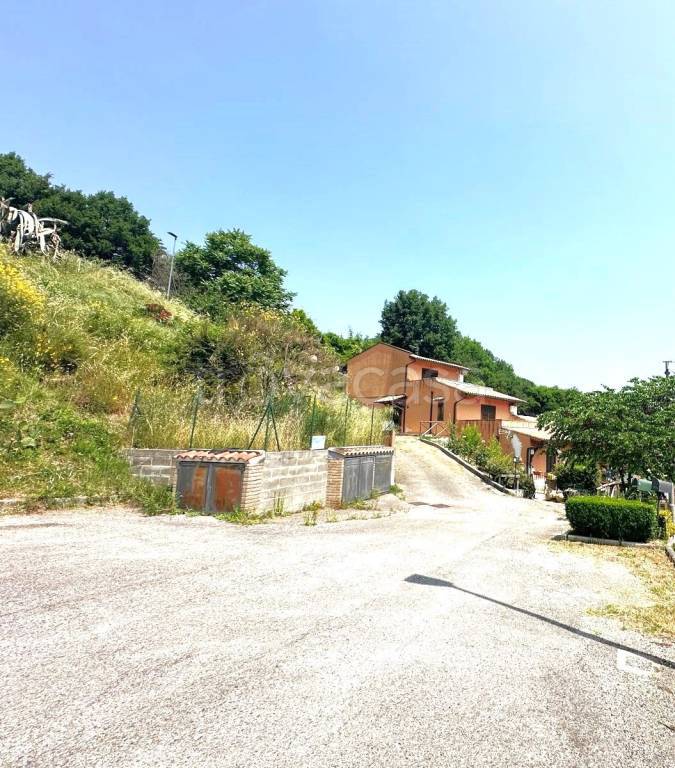 appartamento in vendita ad Arrone