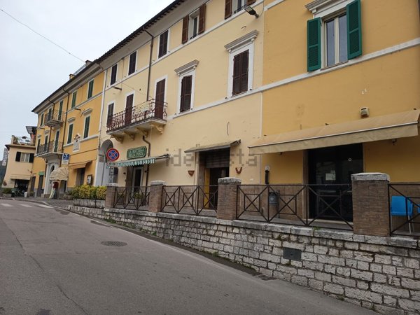 negozio in vendita ad Arrone