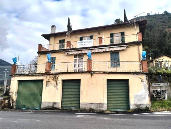 appartamento in vendita ad Arrone