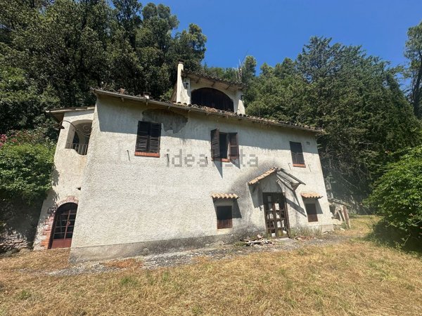 casa indipendente in vendita ad Arrone