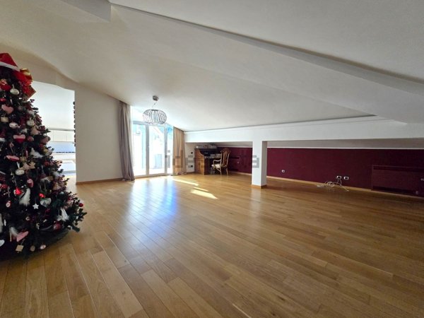 casa indipendente in vendita ad Arrone