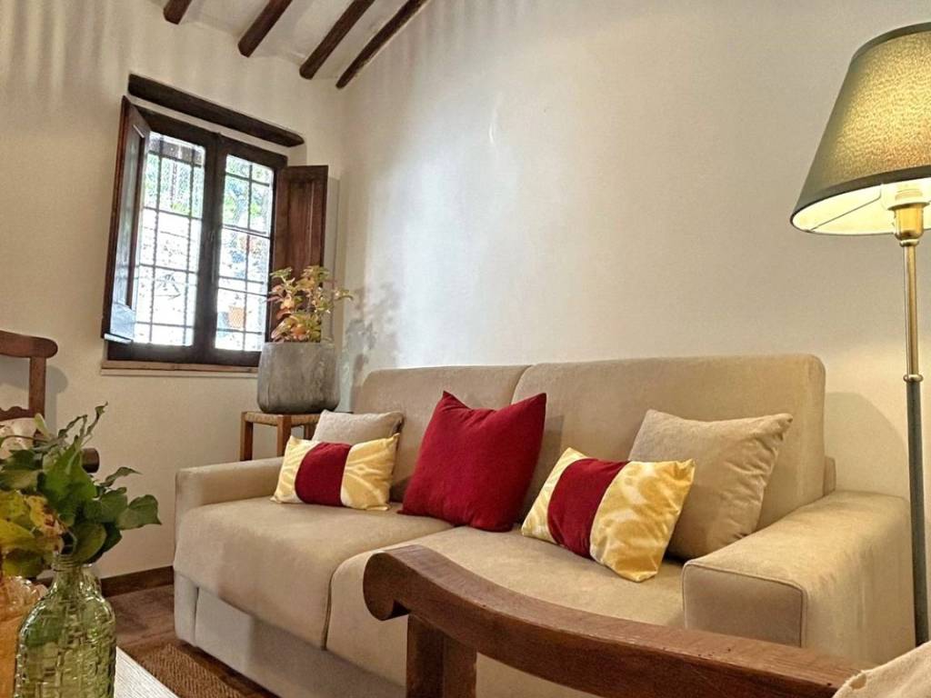 casa indipendente in vendita ad Arrone