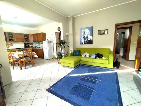 appartamento in vendita ad Arrone in zona Valleludra