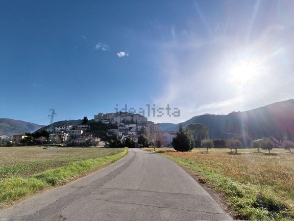 appartamento in vendita ad Arrone