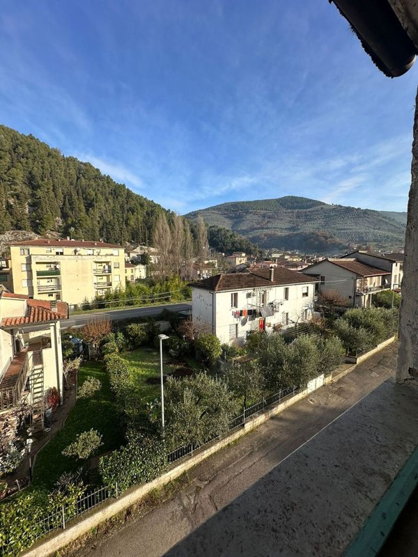 appartamento in vendita ad Arrone