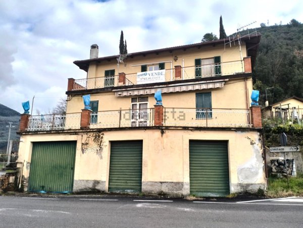 appartamento in vendita ad Arrone