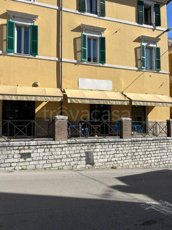 negozio in vendita ad Arrone