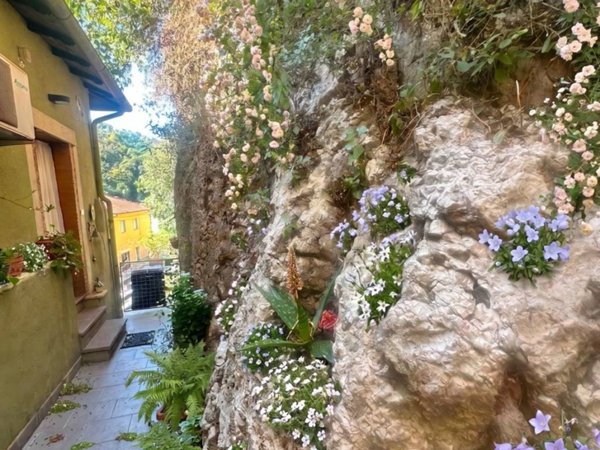 appartamento in vendita ad Arrone