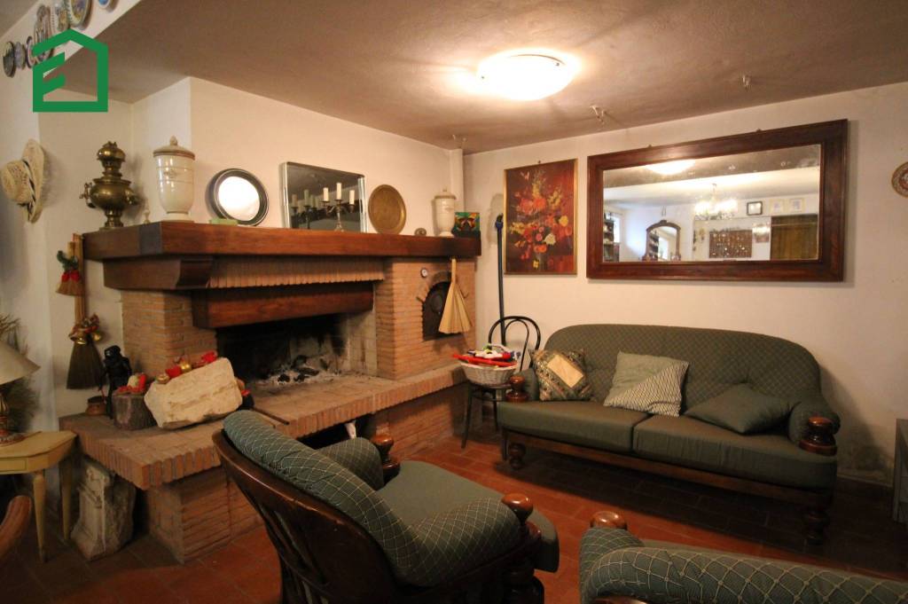 casa indipendente in vendita ad Attigliano