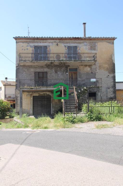 casa indipendente in vendita ad Attigliano