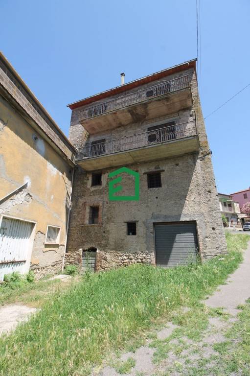 casa indipendente in vendita ad Attigliano
