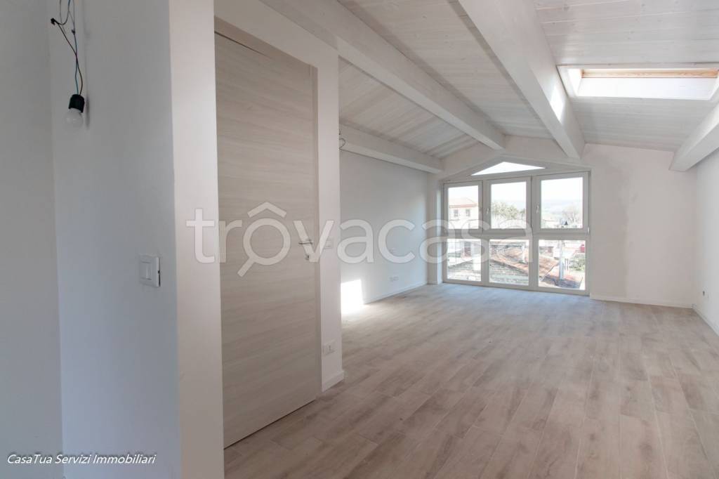 casa indipendente in vendita ad Attigliano