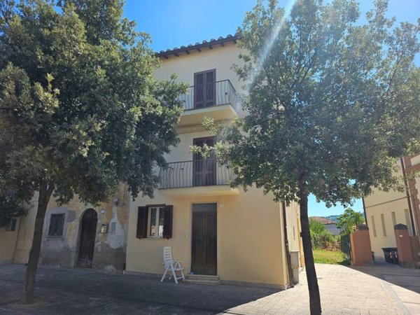 casa indipendente in vendita ad Attigliano