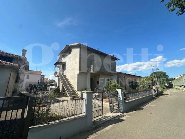 casa indipendente in vendita ad Attigliano