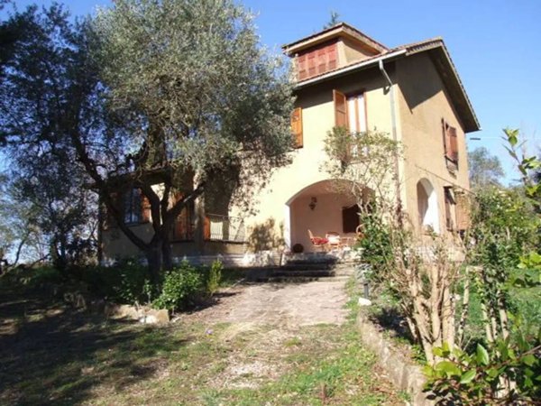 casa indipendente in vendita ad Attigliano