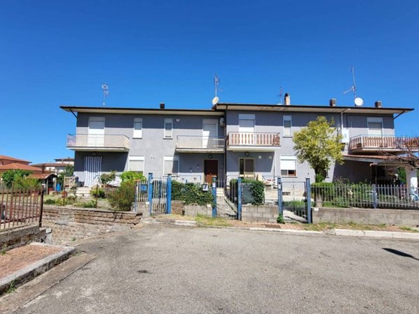 casa indipendente in vendita ad Attigliano