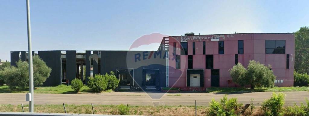 locale commerciale in vendita ad Attigliano