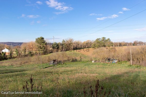 terreno edificabile in vendita ad Attigliano