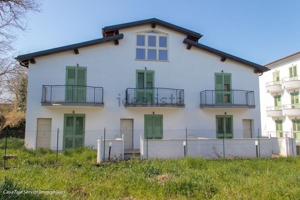 casa indipendente in vendita ad Attigliano