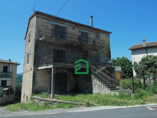 casa indipendente in vendita ad Attigliano