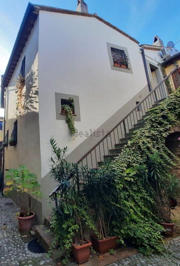 appartamento in vendita ad Attigliano