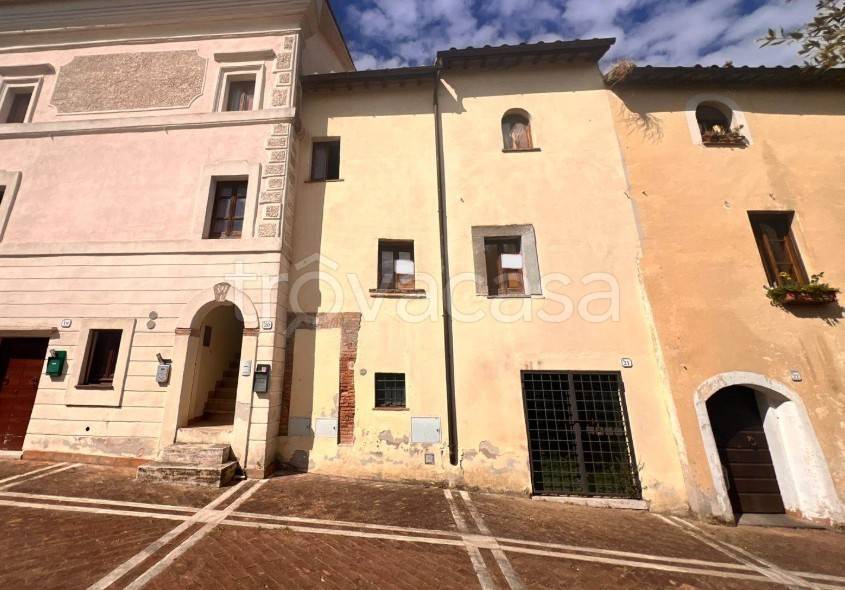 casa indipendente in vendita ad Attigliano