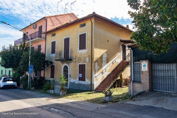 appartamento in vendita ad Attigliano