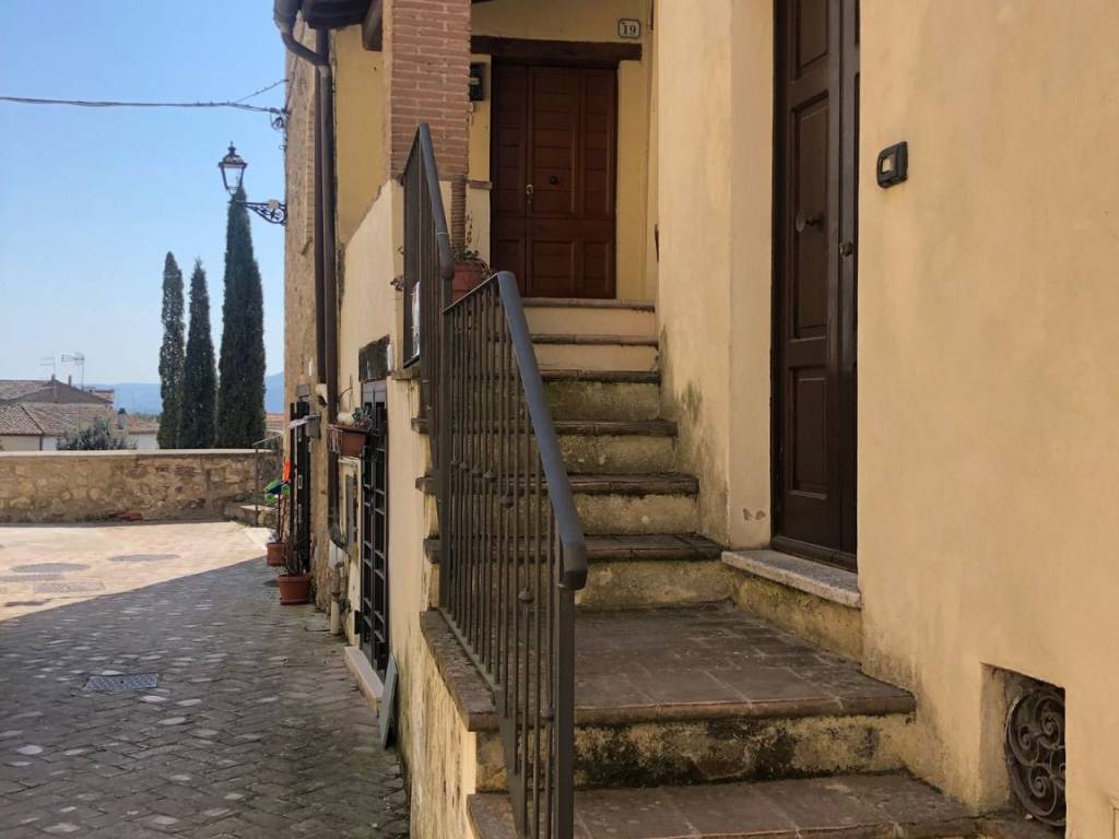 casa indipendente in vendita ad Attigliano