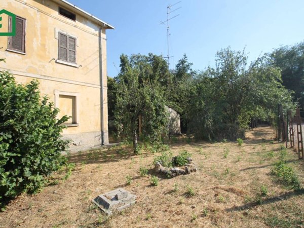 casa indipendente in vendita ad Attigliano