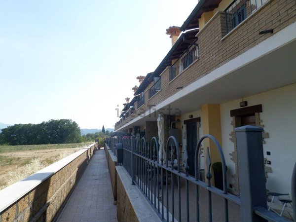 casa indipendente in vendita ad Attigliano