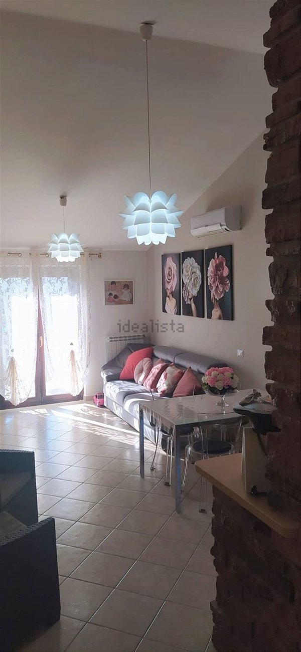 appartamento in vendita ad Attigliano in zona Madonna delle Grazie