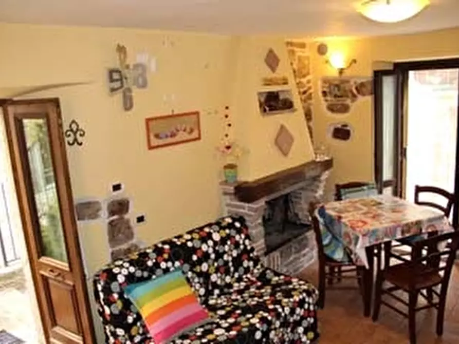 appartamento in vendita a Baschi