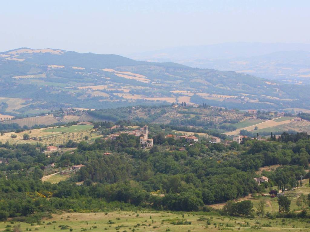 casa indipendente in vendita a Baschi