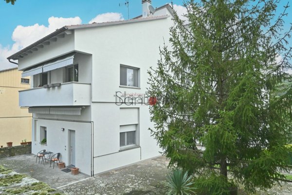 appartamento in vendita a Baschi