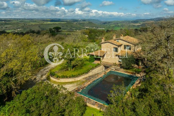 casa indipendente in vendita a Baschi
