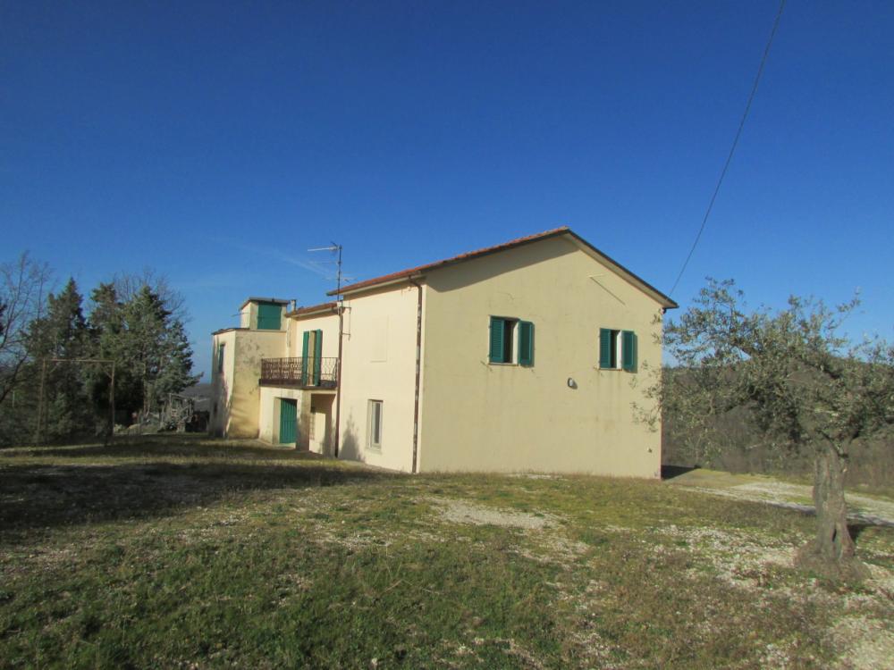 casa indipendente in vendita a Baschi
