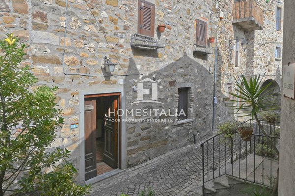 appartamento in vendita a Baschi