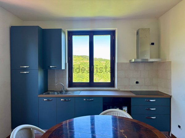 appartamento in vendita a Baschi