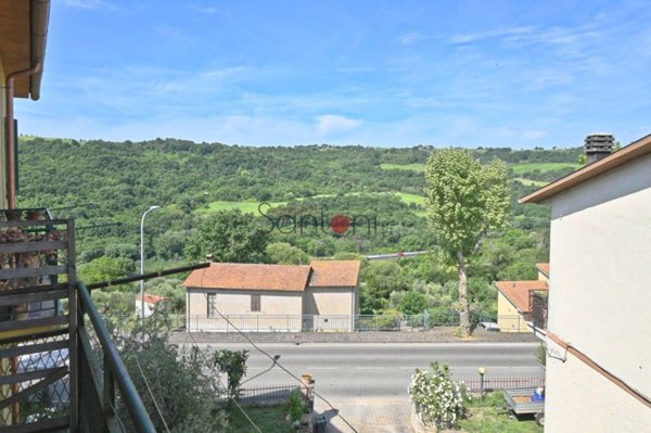 appartamento in vendita a Baschi