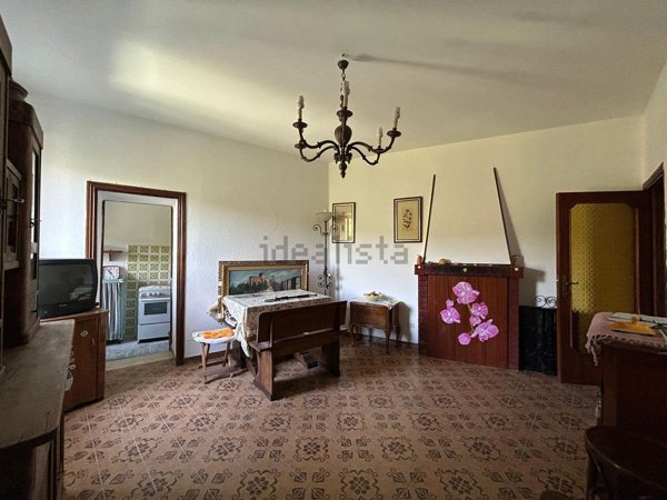 appartamento in vendita a Baschi