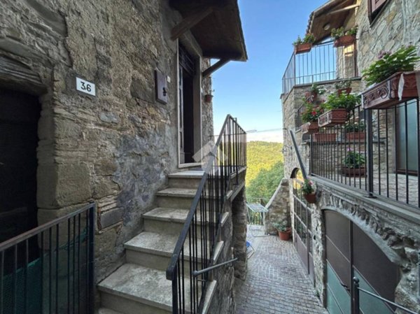 appartamento in vendita a Baschi