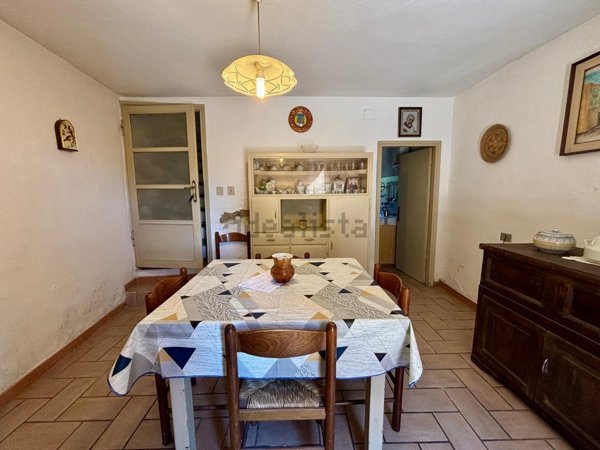 appartamento in vendita a Baschi