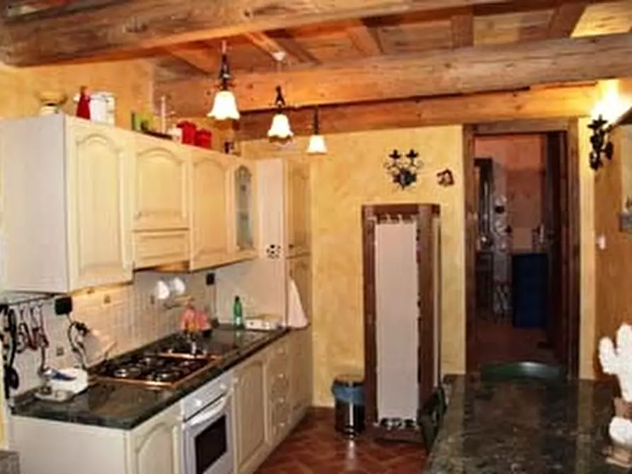 appartamento in vendita a Baschi