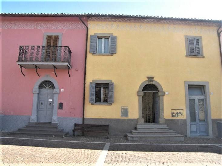ufficio in vendita a Baschi