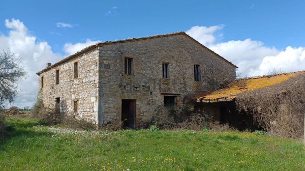 casale in vendita a Baschi