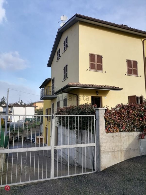 appartamento in vendita a Baschi