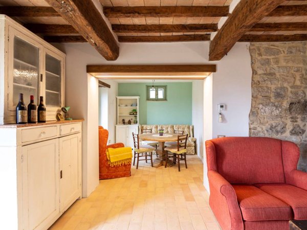 casale in vendita a Baschi