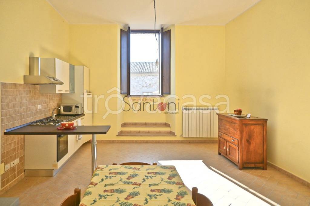 appartamento in vendita a Baschi