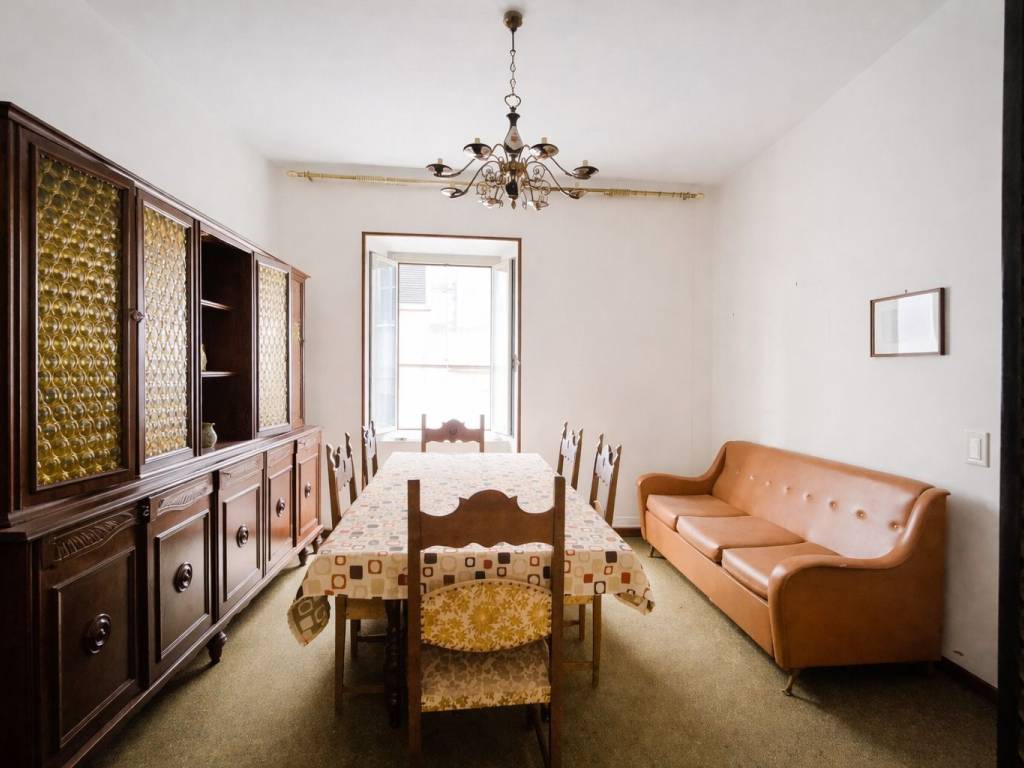 appartamento in vendita a Baschi