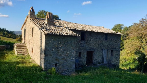 appartamento in vendita a Baschi